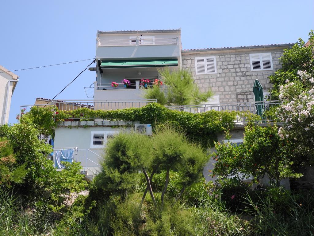 Apartments & Room Paula Stobrec Ngoại thất bức ảnh